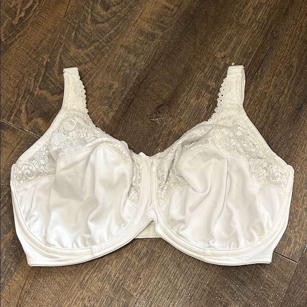 Lilyette Women's 36DDD‎ Minimizer Comfort Lace Underwire Bra 0428 White
